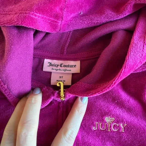Juicy Couture Kids Fuchsia Hoodie - Picture 2 of 4
